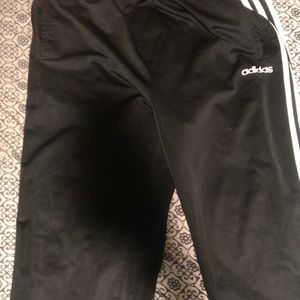 Adidas warm up pants size L